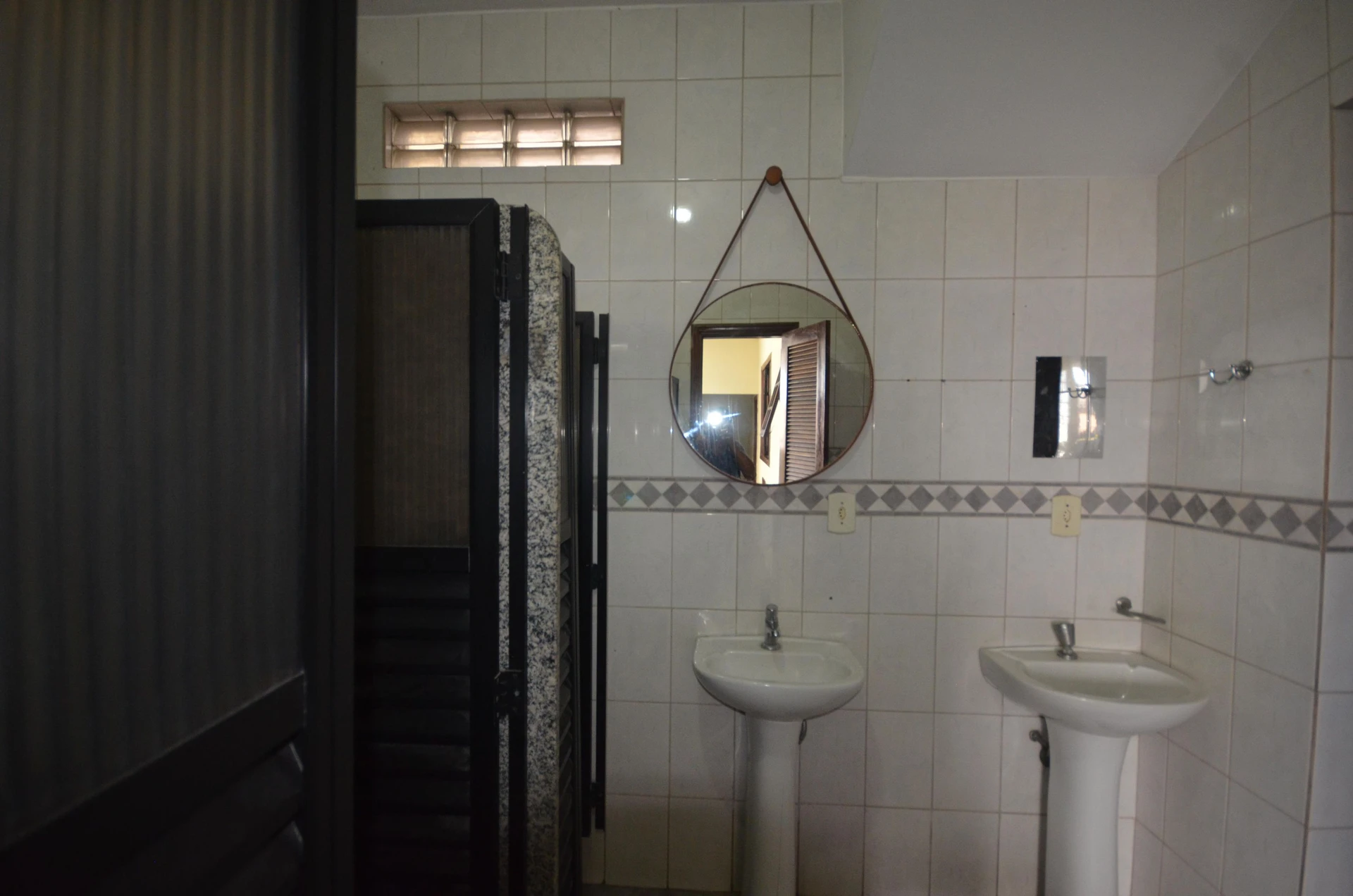 Furnished house with 7 bedrooms and 7 bathrooms — photo 55