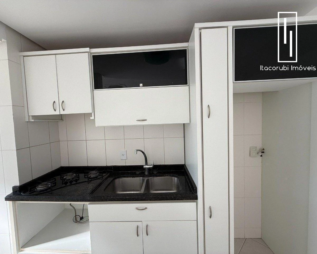 79 m² apartment with 2 bedrooms and 1 en-suite — photo 5
