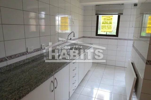 Apartamento de 100 m² com 2 dormitórios e sacada