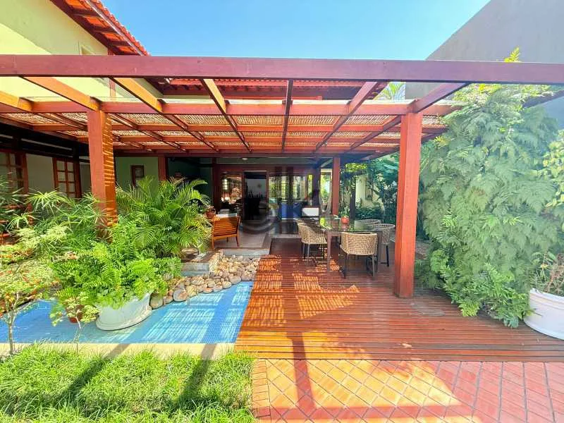 Casa com 5 dormitórios e pet permitido — photo 10