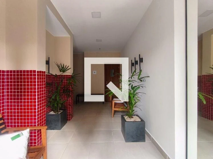 Glass-enclosed balcony in a one-bedroom apartment, 36 m² — photo 11