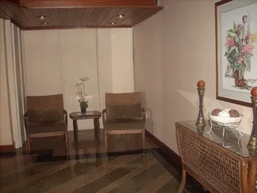 Apartamento de 3 quartos com cozinha a gás e varanda fechada — photo 24