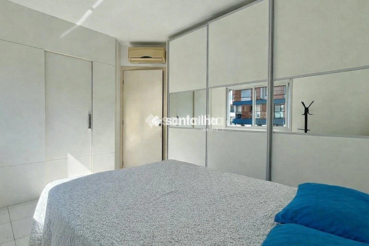 2-bedroom apartment with a washing machine in Florianópolis — photo 18