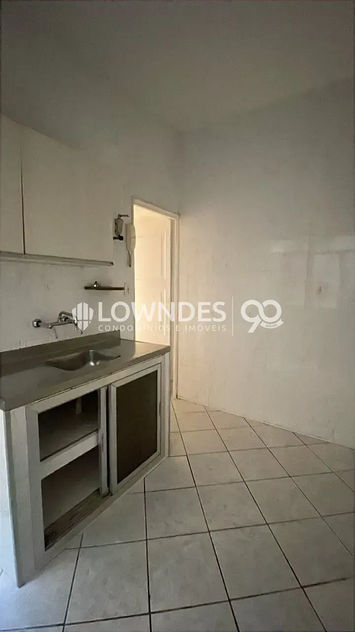Rental apartment with 3 bedrooms and a balcony — photo 8