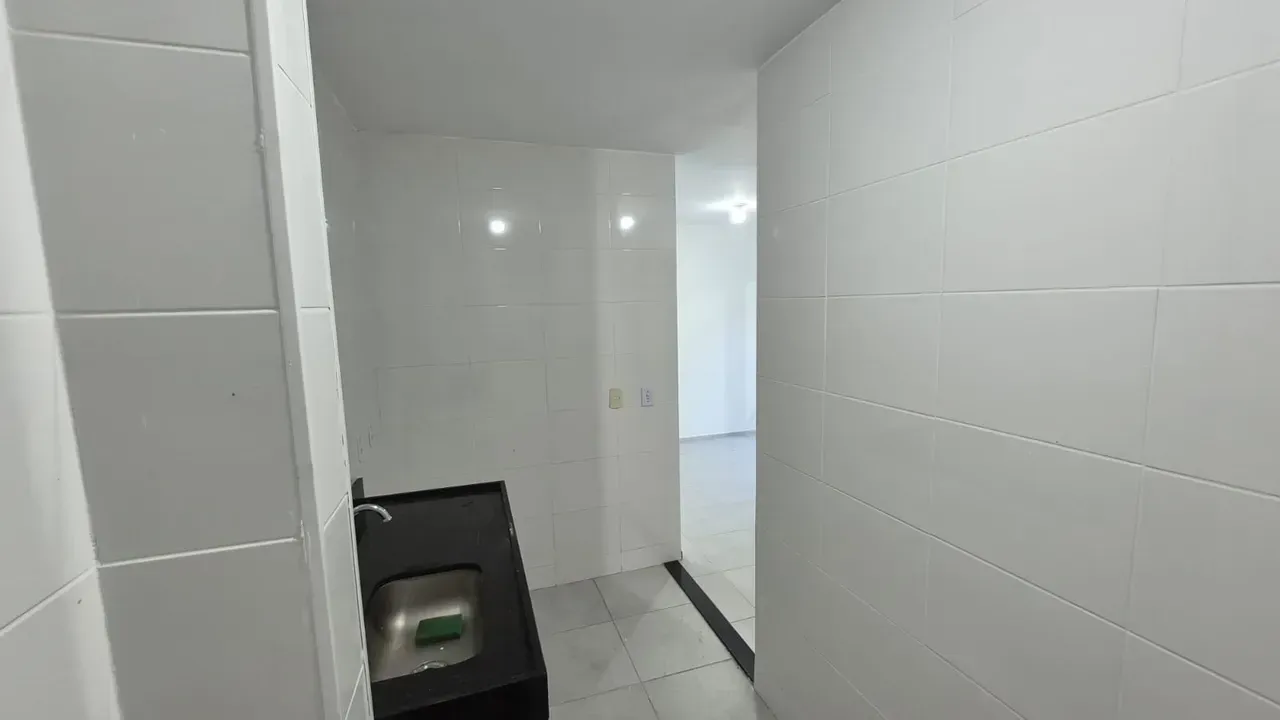 Apartamento sem mobília com 2 quartos e quintal — photo 7