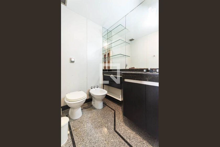 Apartamento para aluguel com 4 quartos e 156 m² — photo 49