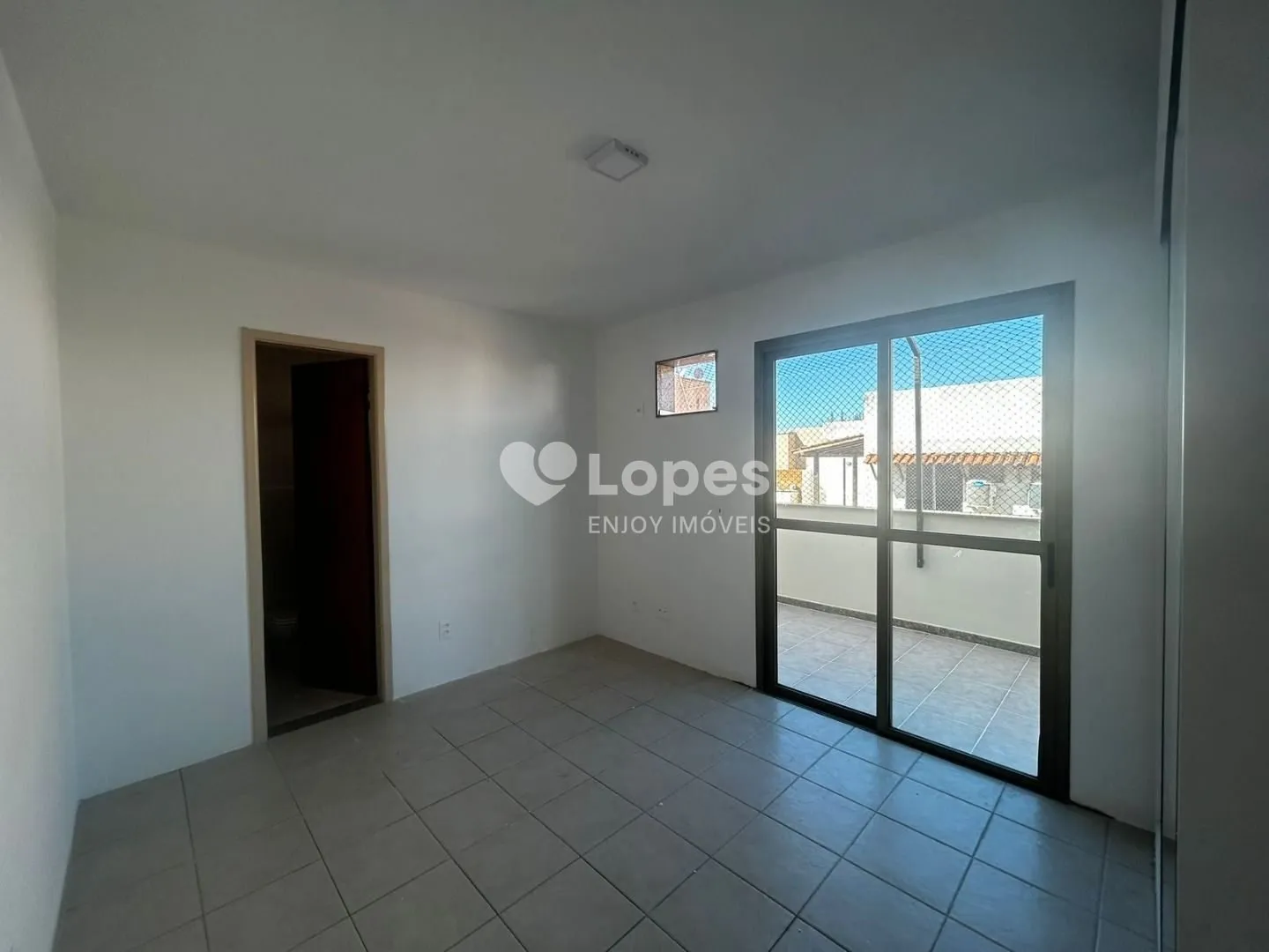 Duplex penthouse with 3 bedrooms, 183 m² and BBQ balcony — photo 15