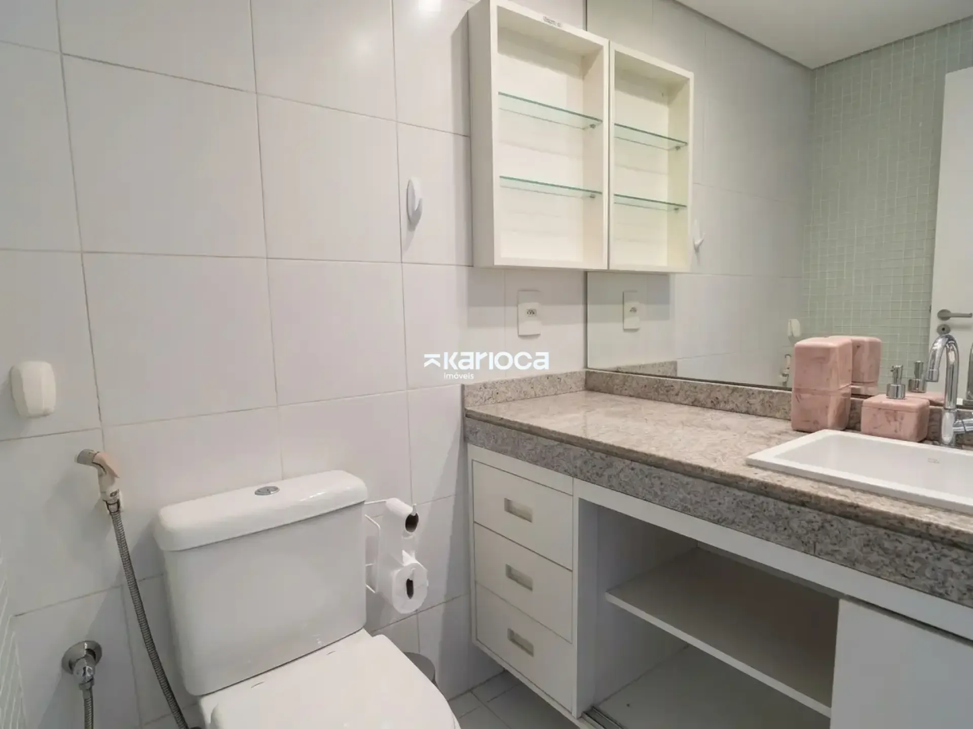 Apartamento mobiliado de 4 quartos com varanda envidraçada — photo 46