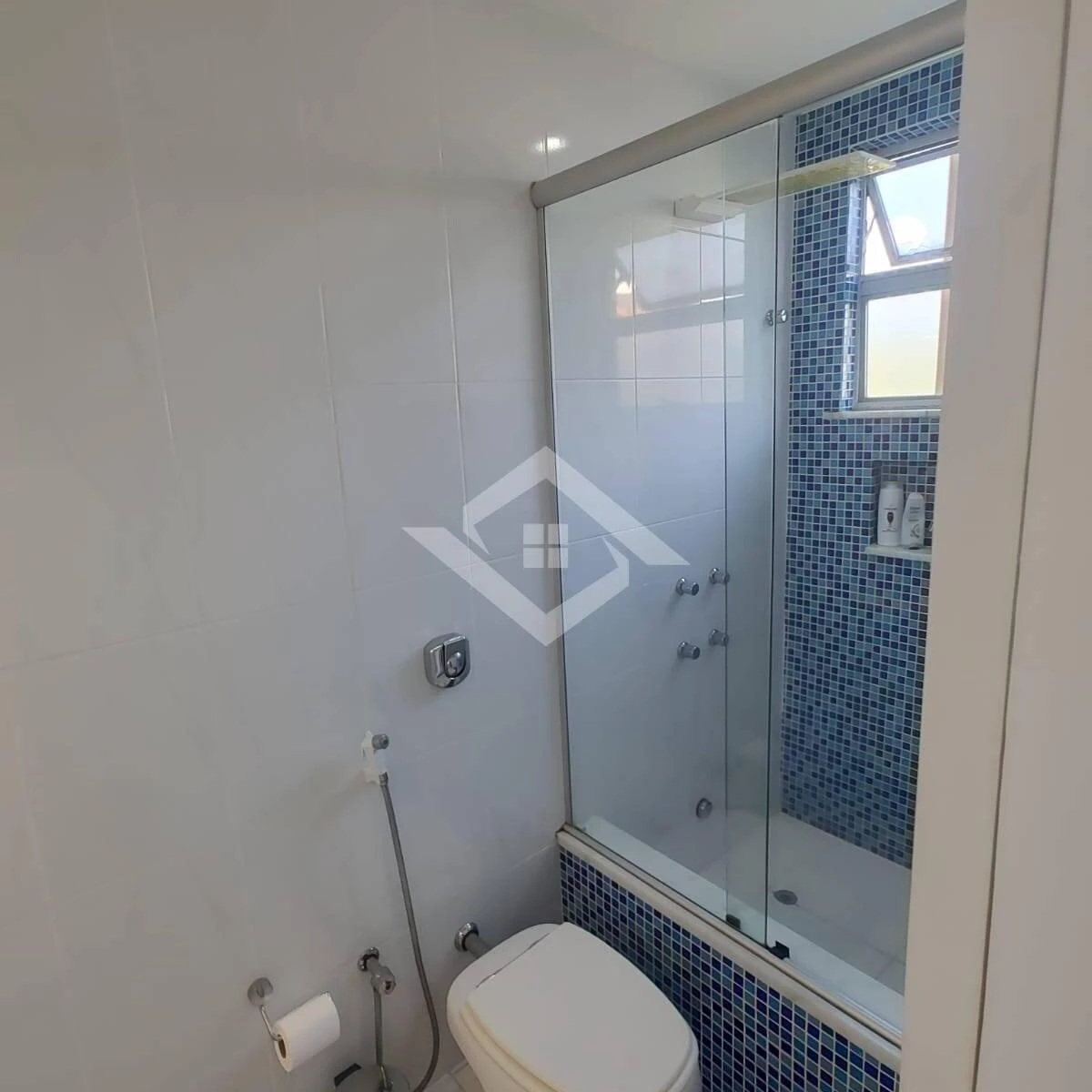 Furnished apartment, 144 m², with a washing machine — photo 18