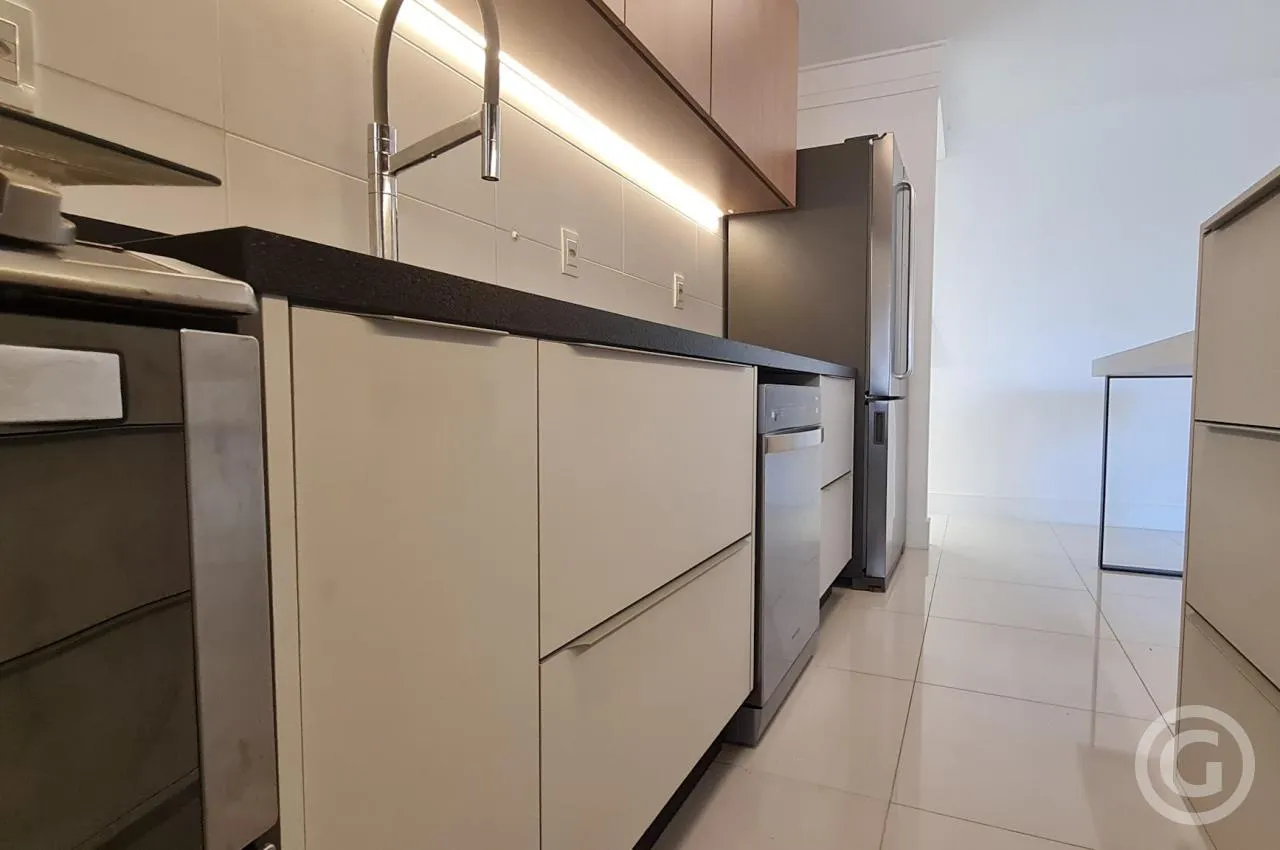 Dishwasher in a 2-bedroom apartment, 91 m² — photo 3