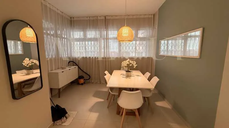 Furnished apartment, 90 m², with a home office — photo 17