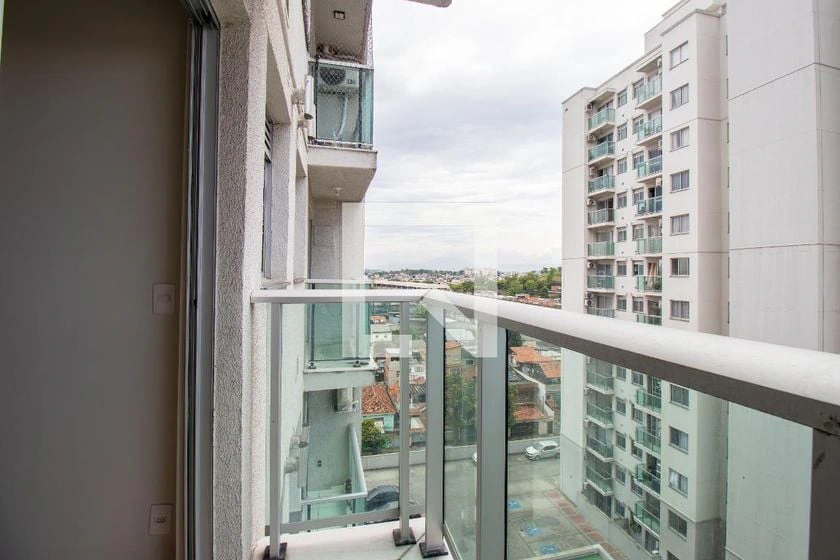 Apartment, 42 m², with wood or laminate floors — photo 22