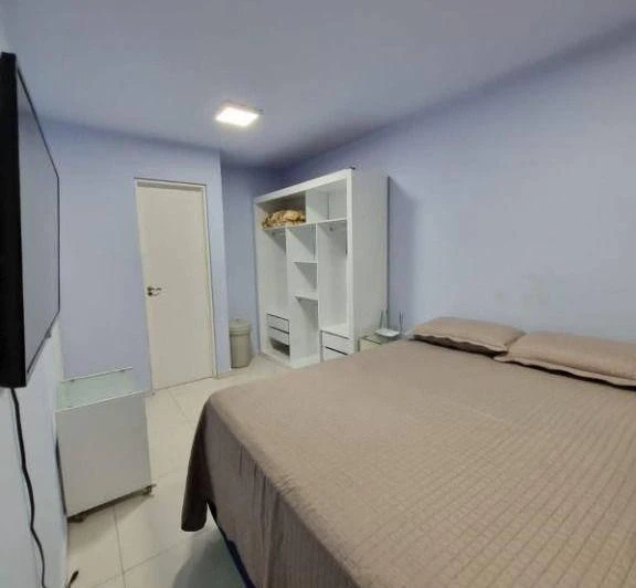 Apartamento amueblado con 2 dormitorios y 2 baños — photo 2