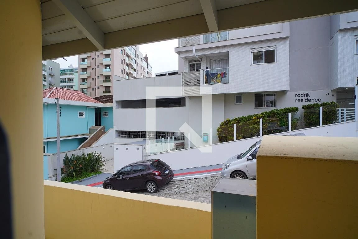 20 m² studio in Florianópolis — photo 3
