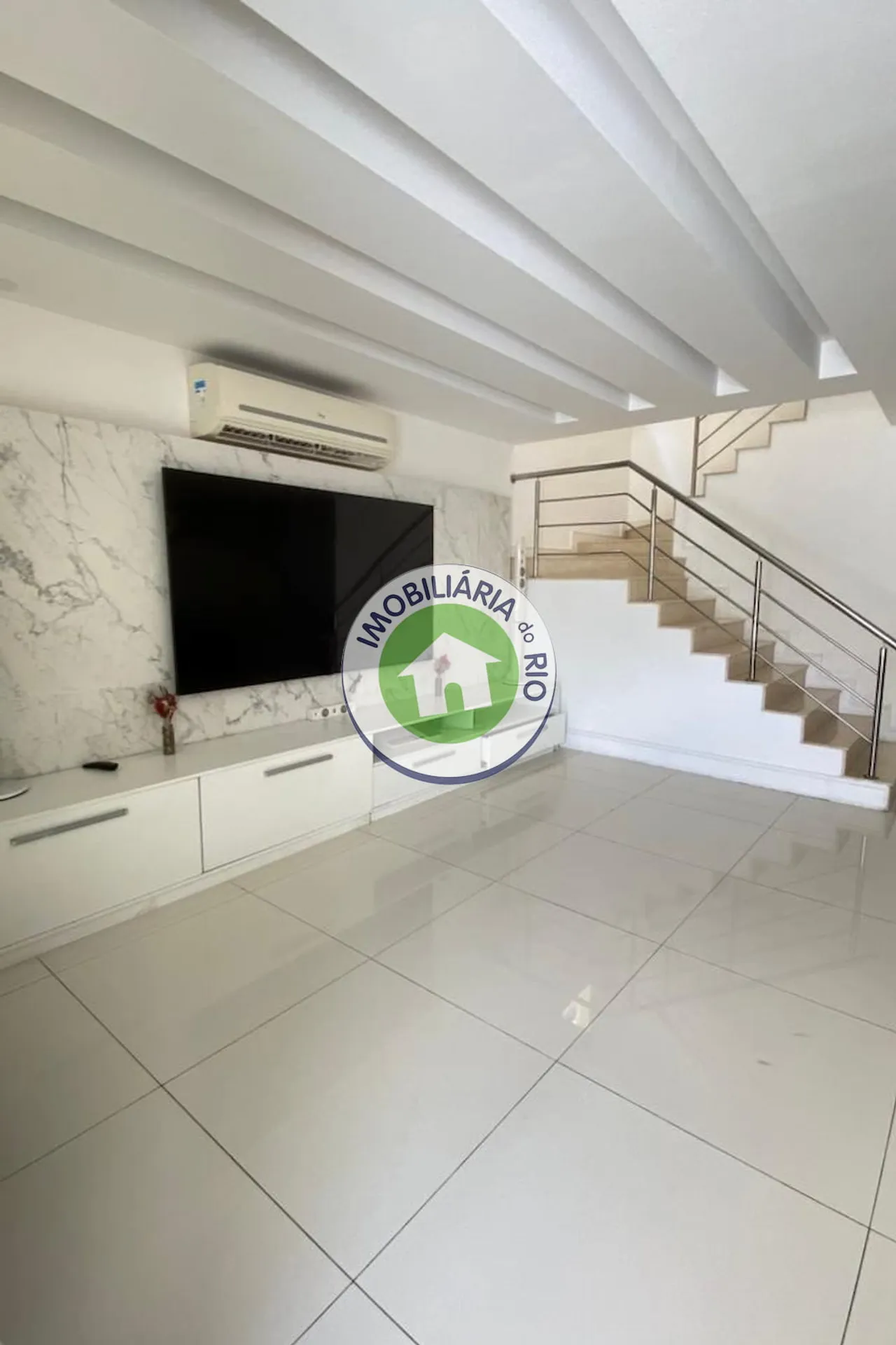 Casa triplex com 3 quartos e 5 banheiros — photo 31