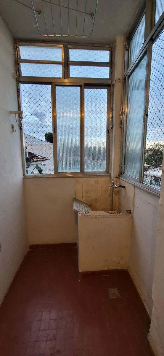 Деревянный пол или ламинат и 2 спальни: квартира 90 м² — photo 4