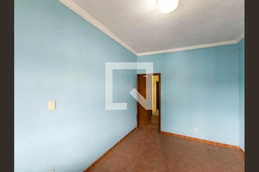 Home office in a 2-bedroom house, 215 m² — photo 38