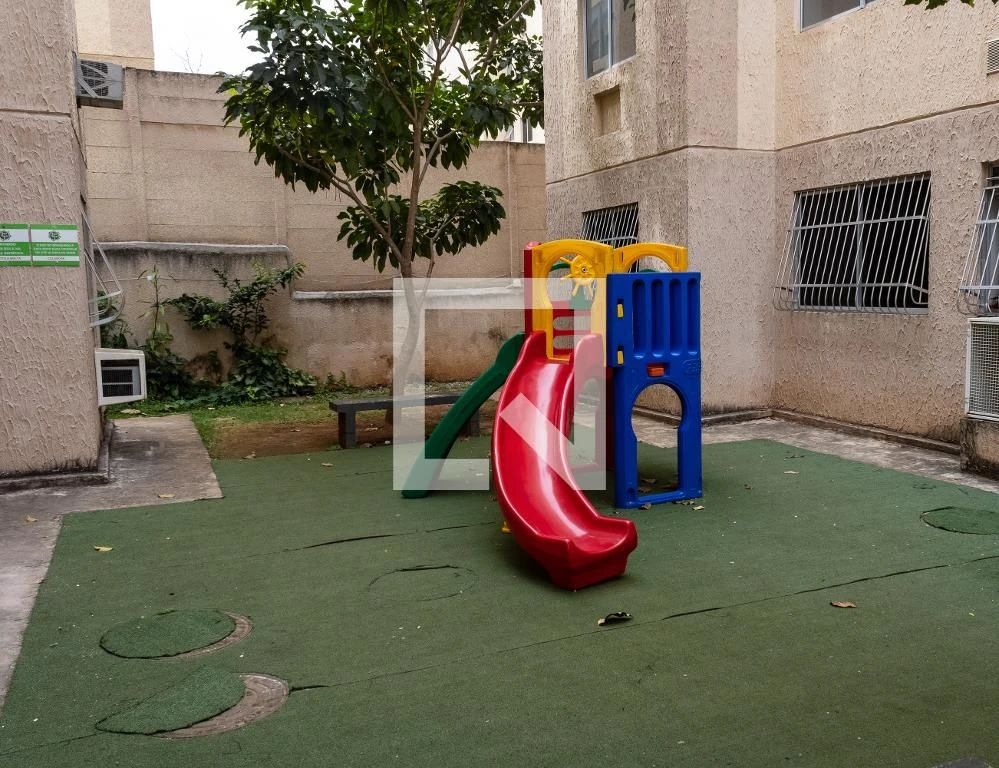 Apartamento sem vaga com 2 quartos e lavanderia com máquina — photo 20
