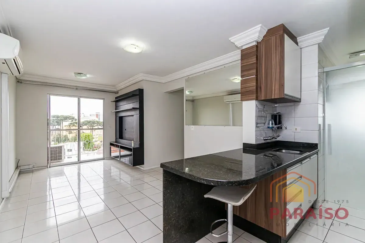 Apartamento com espaço de home office, Capão Raso