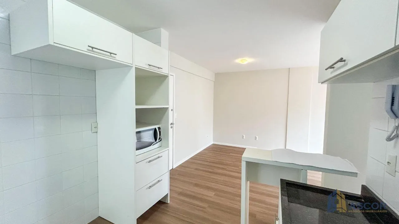 Apartment, 53 m², with wood or laminate floors — photo 17