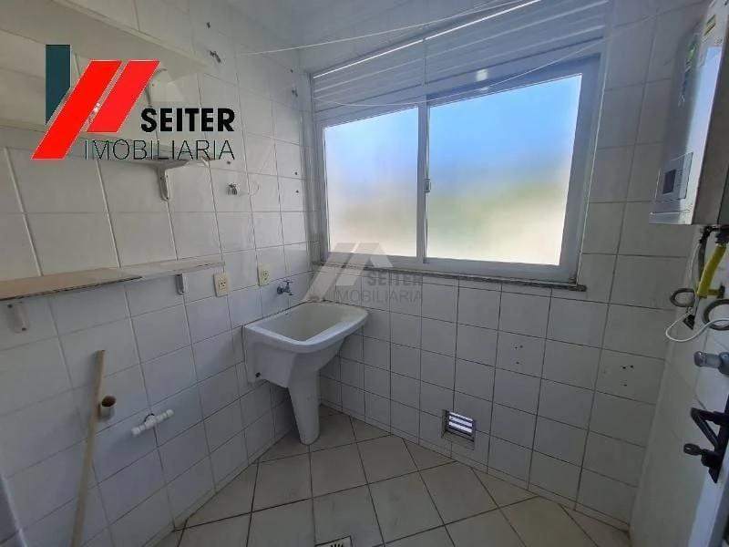 Furnished apartment, 70 m², with a grill on the balcony — photo 9