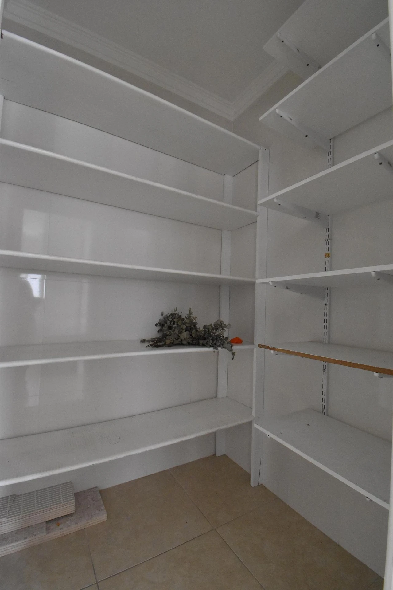 4-bedroom apartment with a jacuzzi — photo 59
