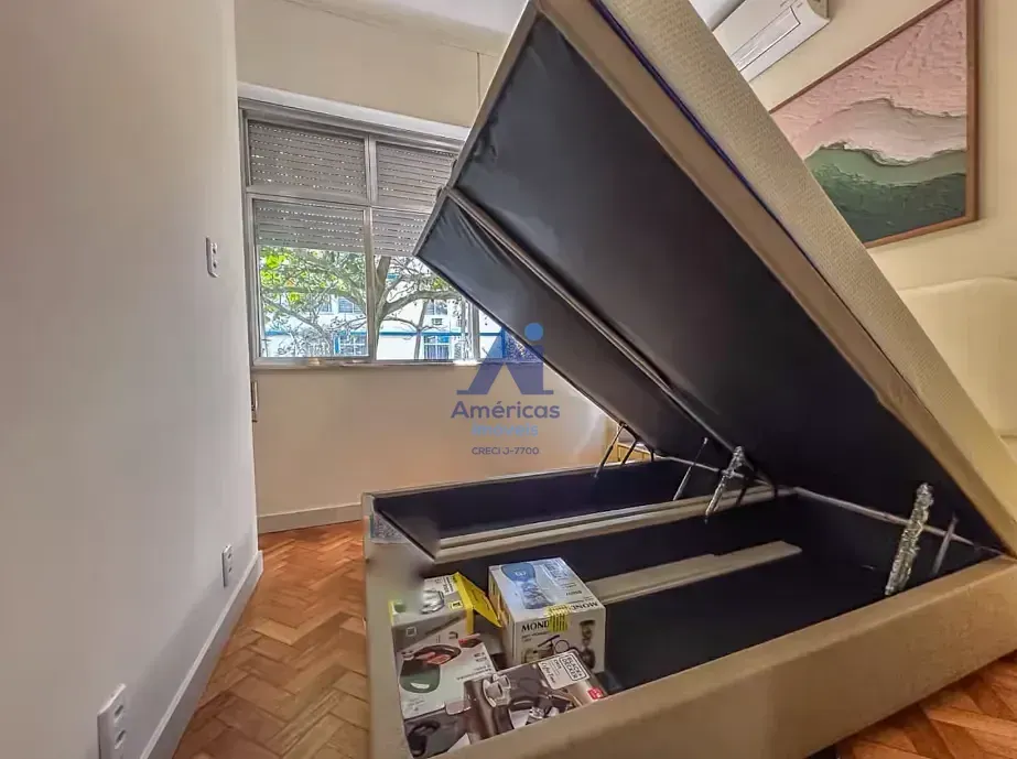 Furnished 1-bedroom apartment with floor-to-ceiling windows — photo 39