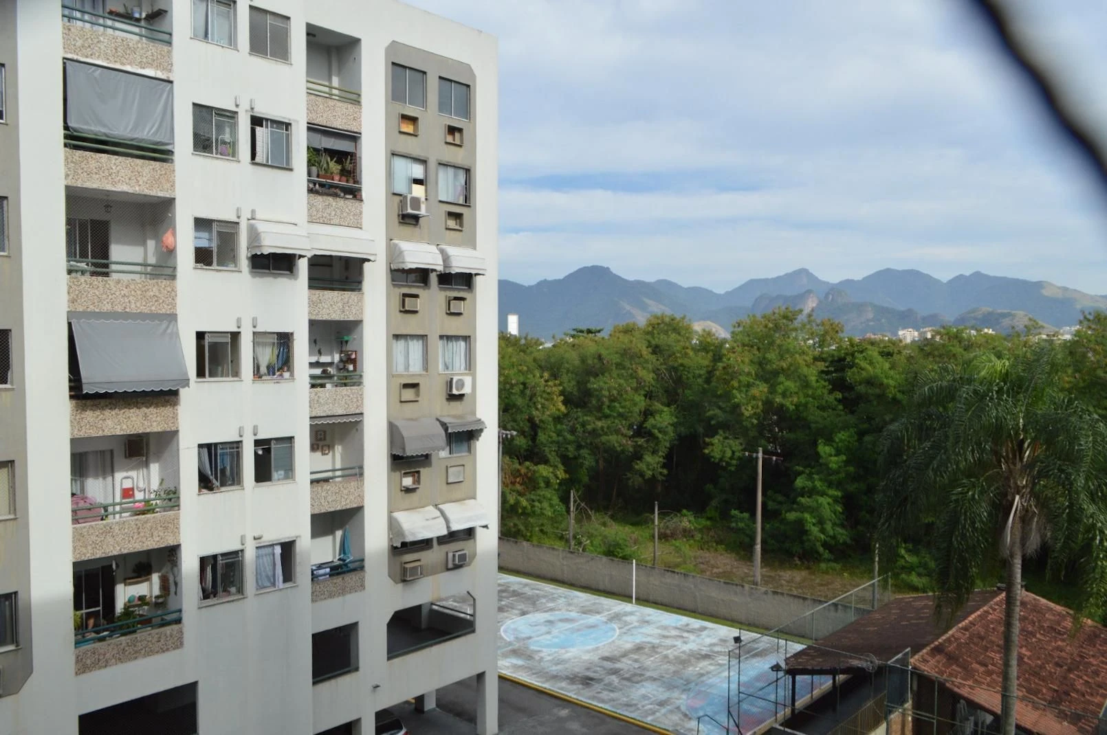 Apartamento amueblado de 2 dormitorios con balcón — photo 14