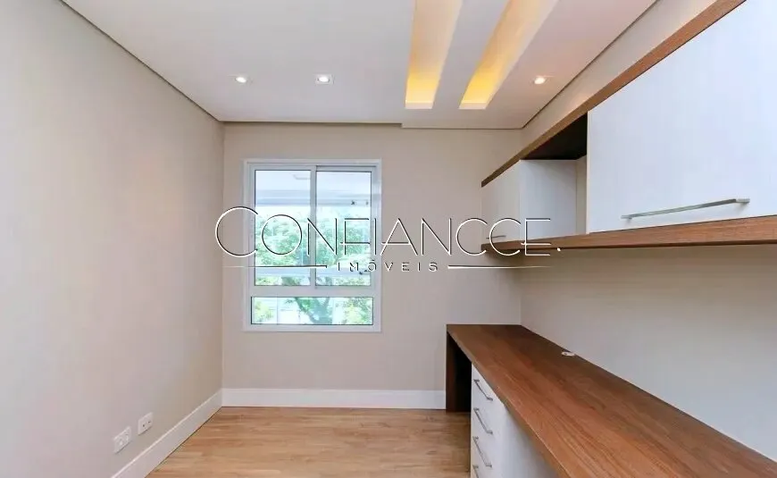Apartment with 4 bedrooms and 2 en-suite suites — photo 13