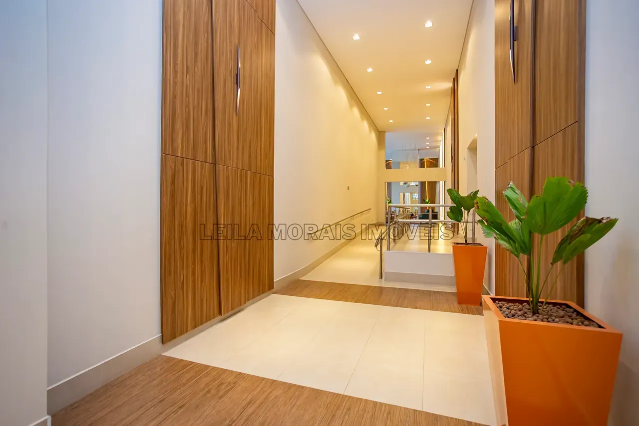 Apartment with 3 bedrooms, 5 bathrooms and open-plan kitchen — photo 35