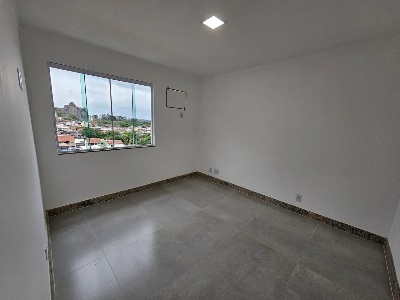 Unfurnished house with integrated kitchen and 2 bedrooms — photo 32