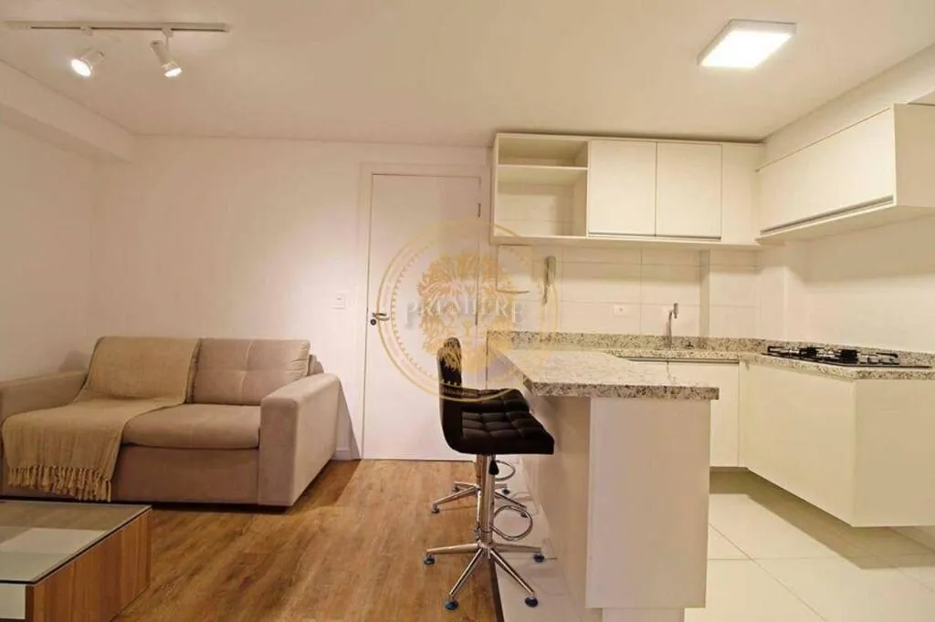 81 m² unfurnished studio with open-plan kitchen — photo 3