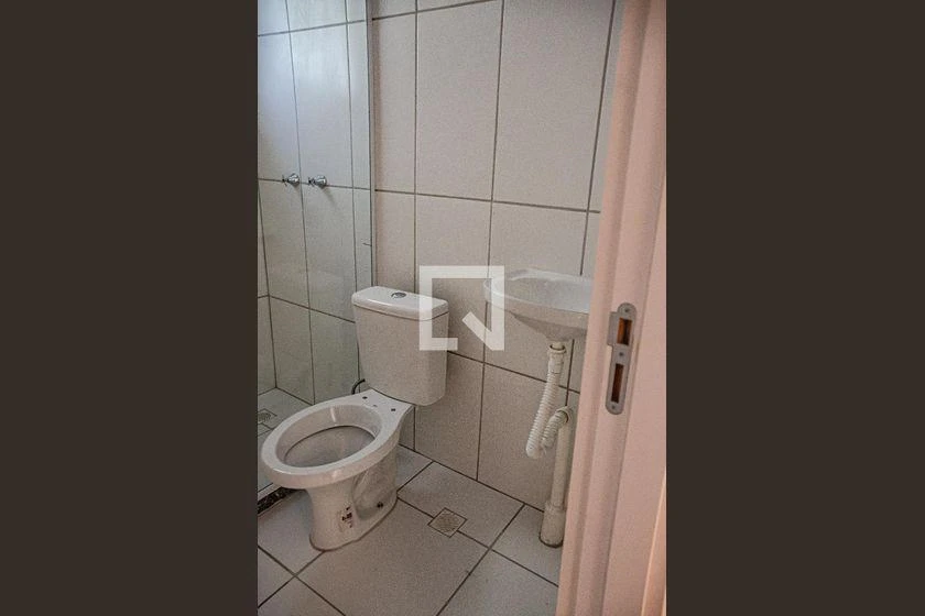 Apartamento para locação com 2 quartos e 42 m² — photo 42