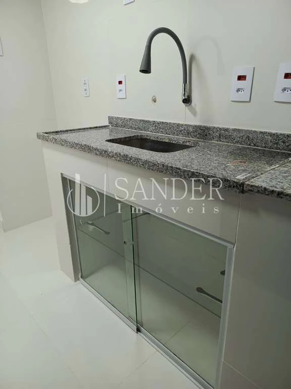 30 m² apartment with 1 bedroom and 2 garage spaces — photo 11