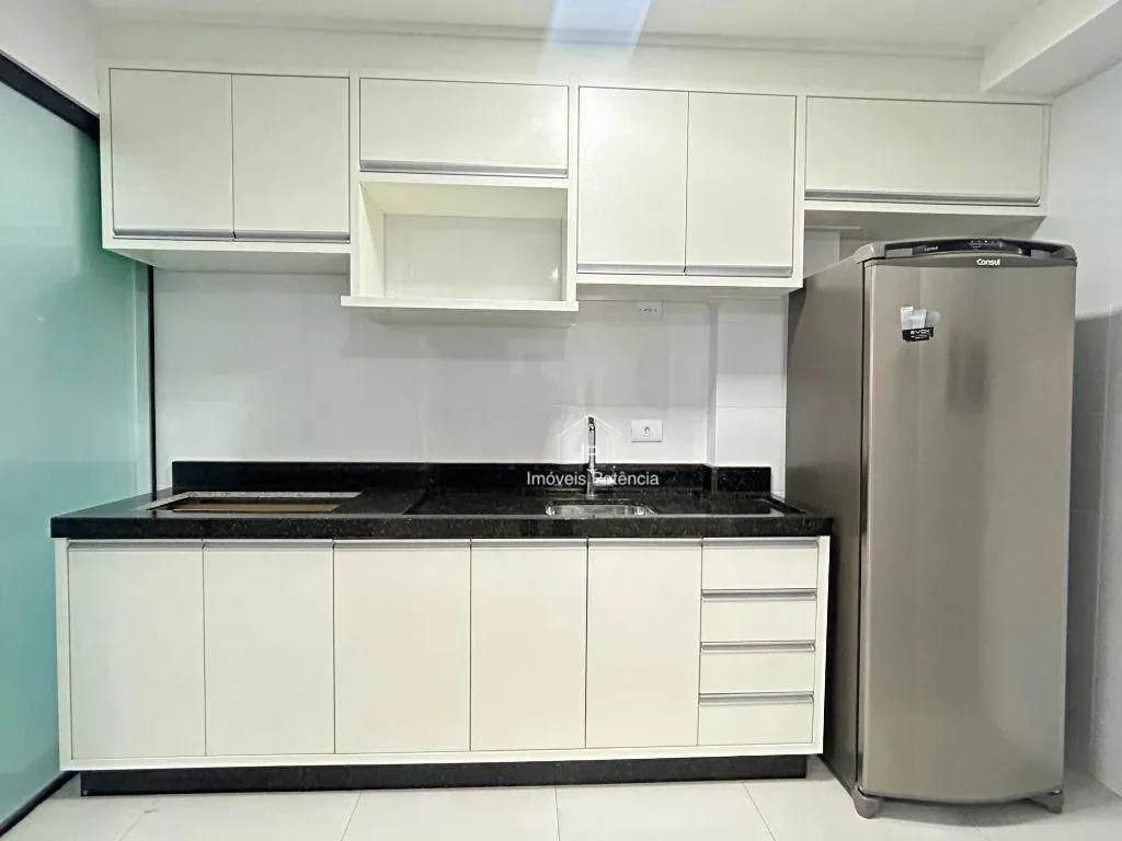 Apartamento de 100 m² com 2 quartos e varanda — photo 2