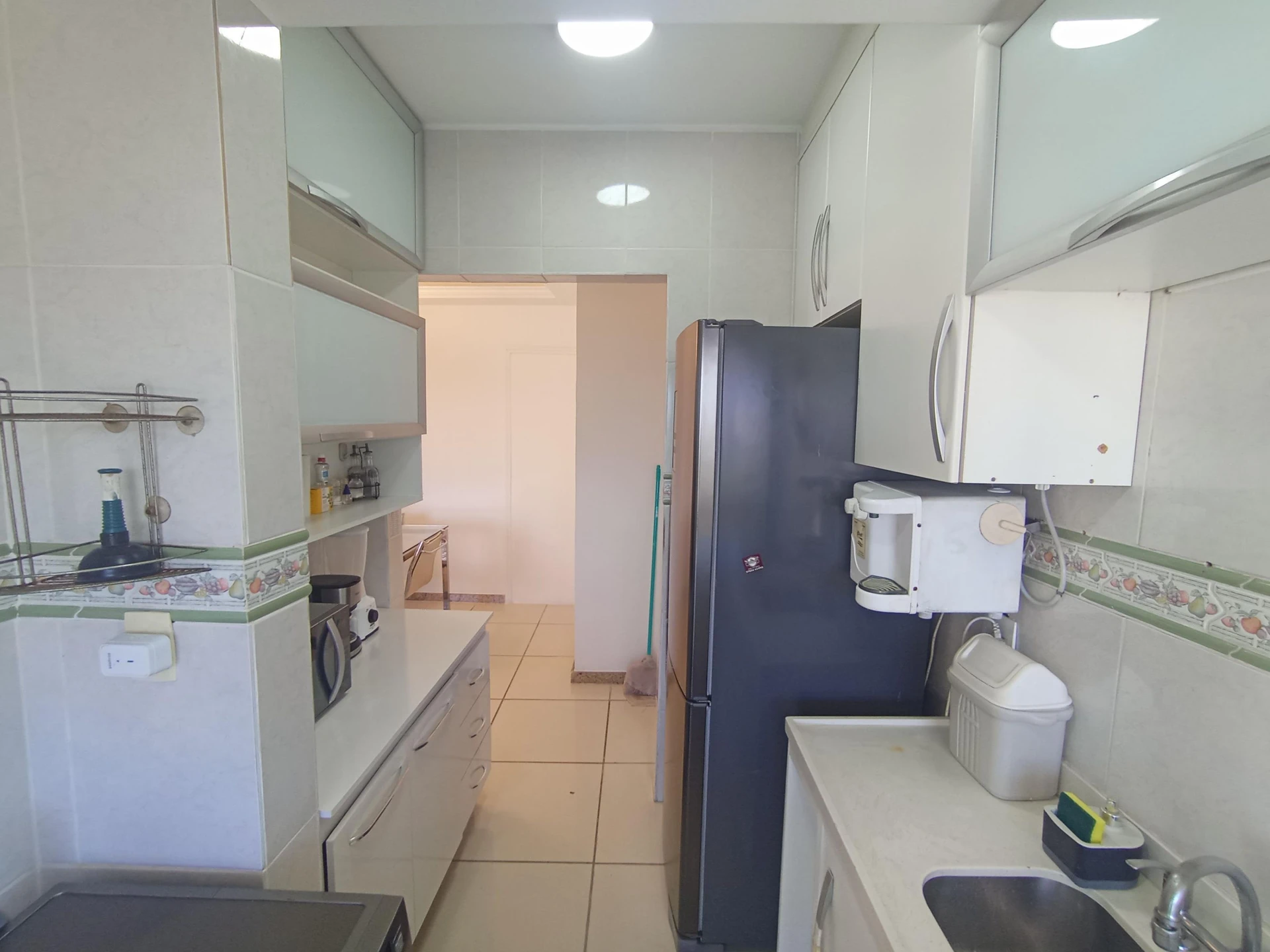 Мебльована квартира з балконом і 1 спальнею — photo 15