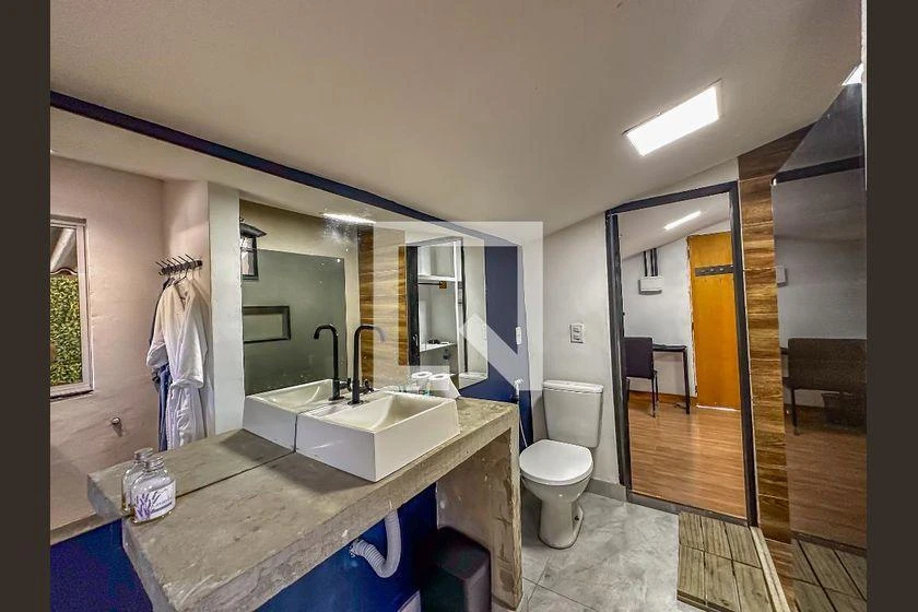 Casa mobiliada, 90 m², com janelas do piso ao teto — photo 23