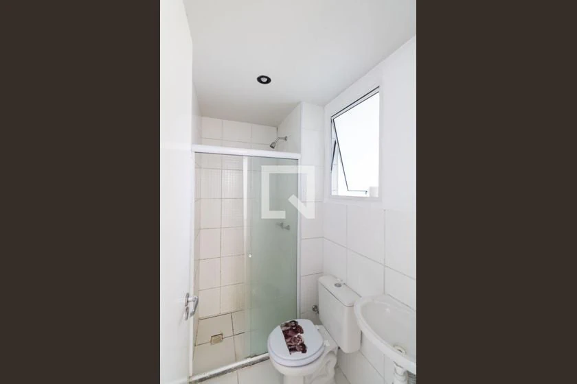 Apartamento sem mobília com churrasqueira na varanda — photo 56