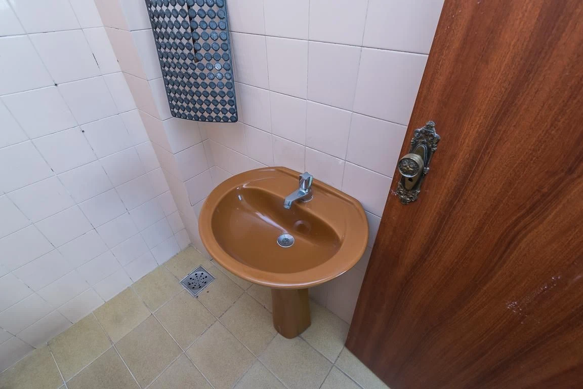 Casa sem mobília com 4 quartos e varanda — photo 73