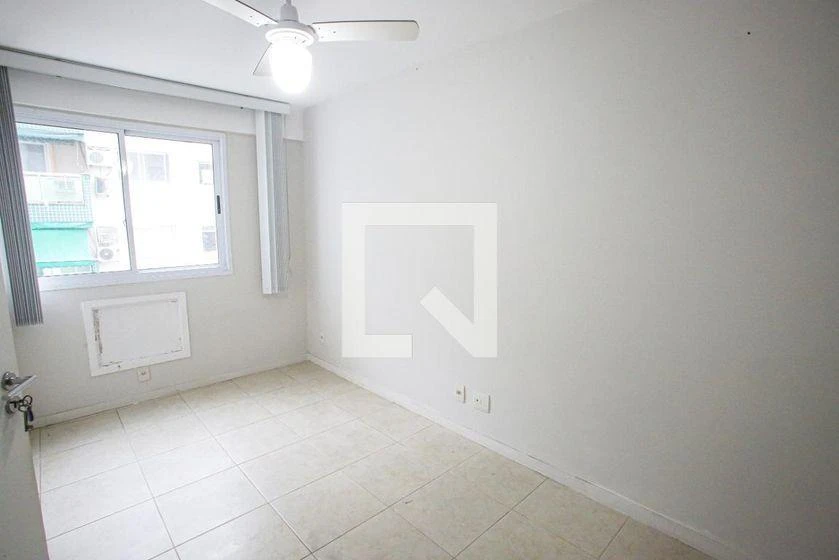 Квартира 60 м² з балконом із грилем та заскленим балконом — photo 12