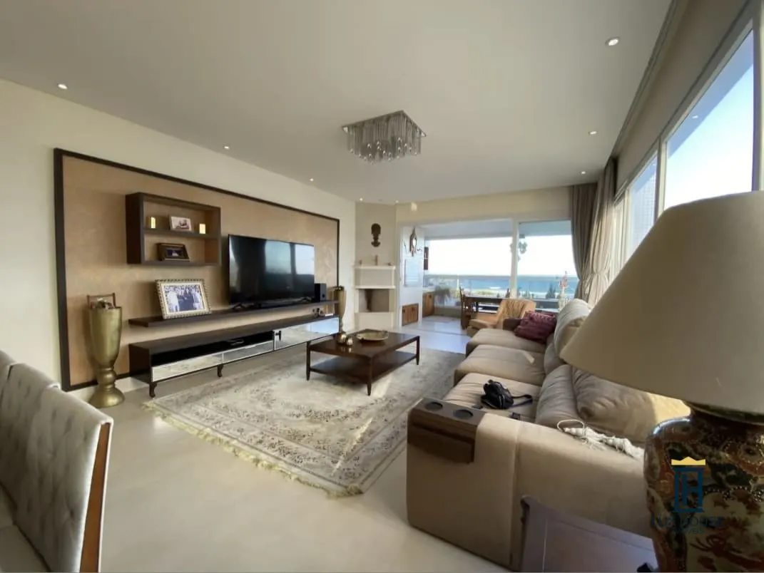 Квартира 215 м² с 3 спальнями и 2 парковками — photo 7