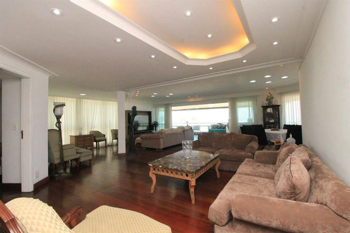 Furnished 4-bedroom apartment with 2 en-suites and 274 m² — photo 37