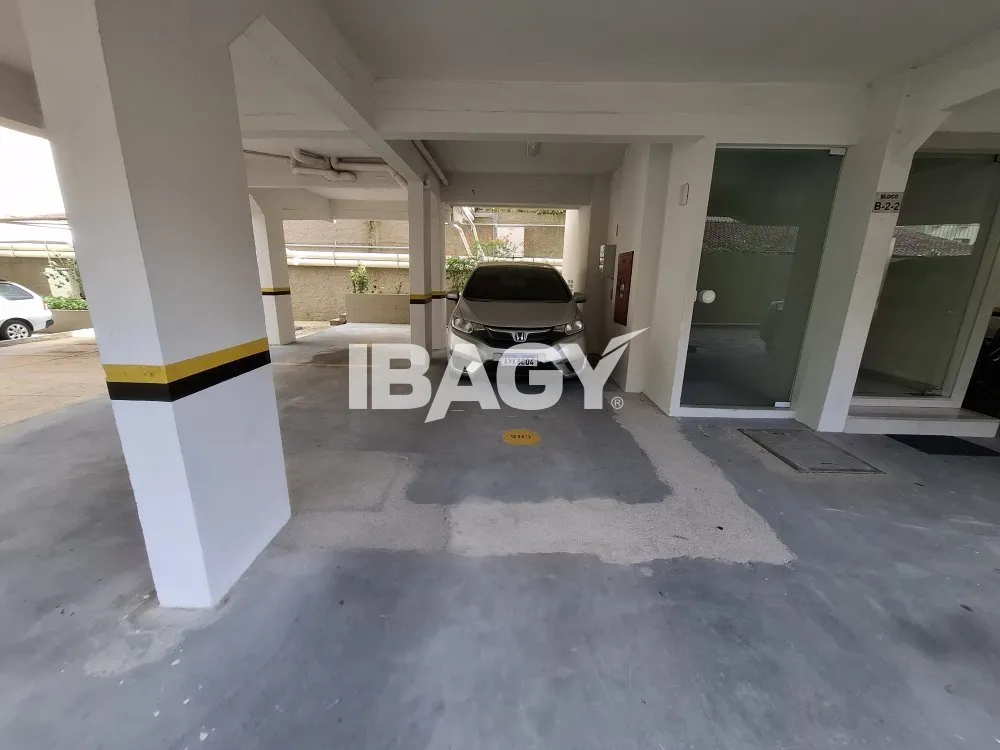 Apartamento amueblado de 2 dormitorios, 75 m² y garaje — photo 12