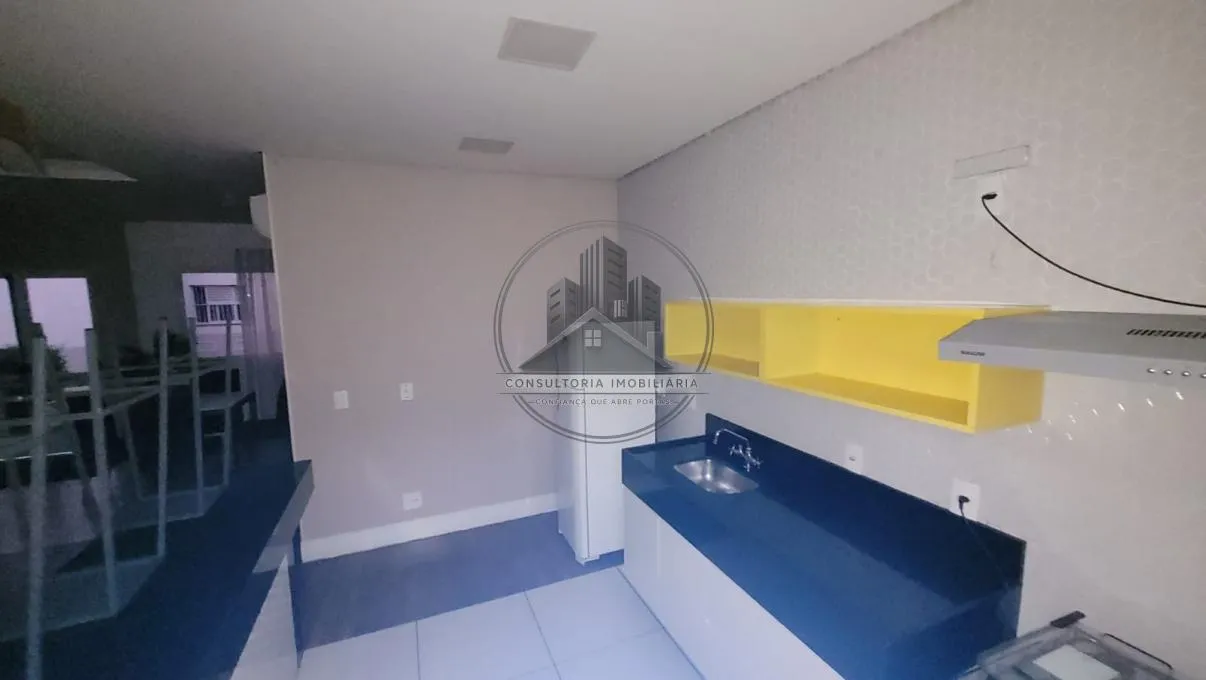 Apartamento de 1 quarto com piso de madeira ou laminado — photo 29