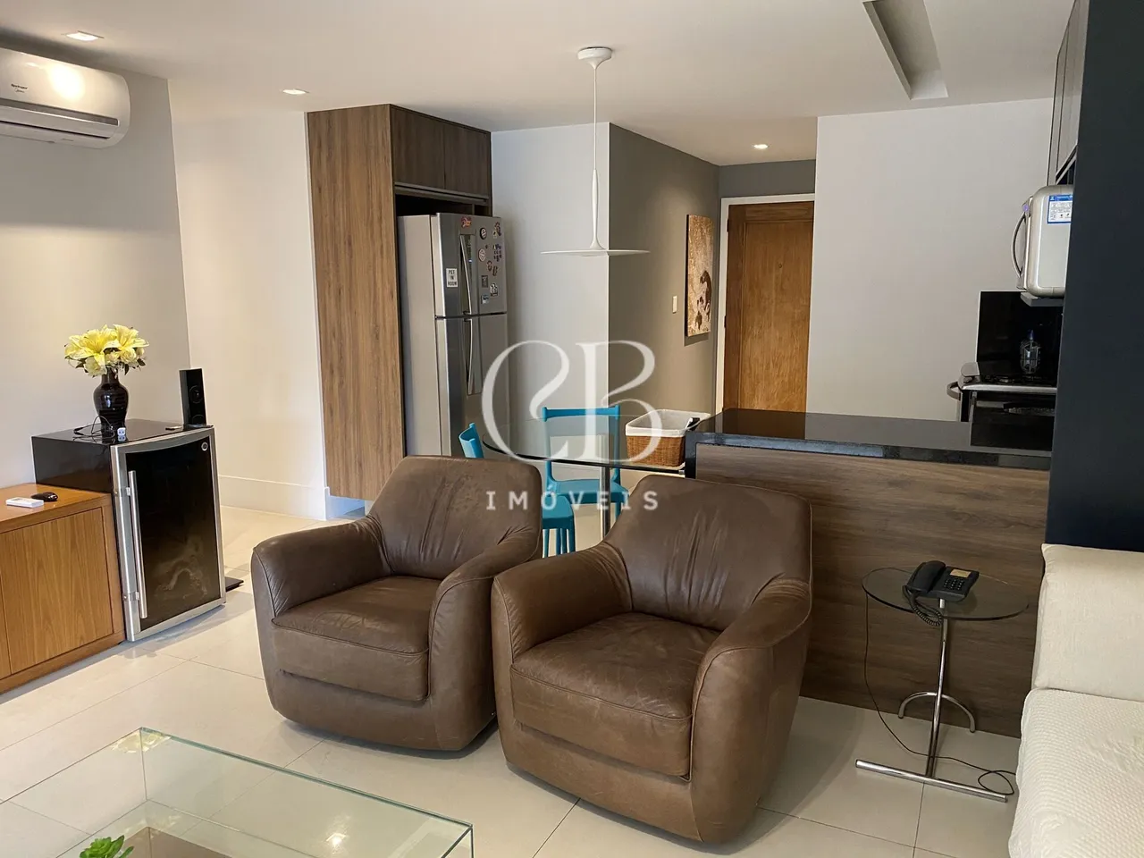 Apartamento mobiliado com 2 quartos e 2 banheiros — photo 18