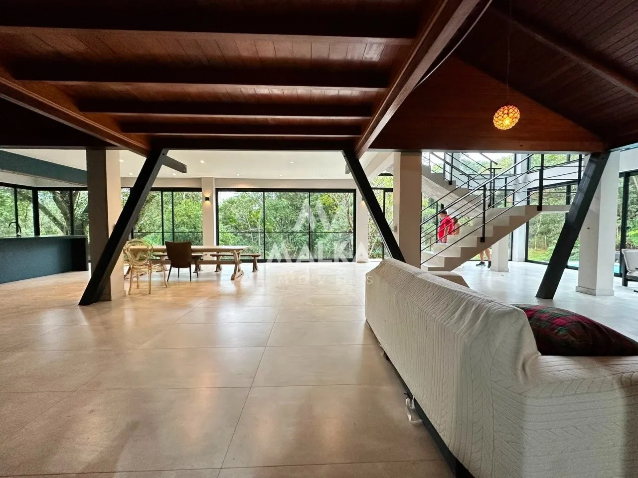 Casa mobiliada com 4 suítes e cozinha aberta a gás — photo 22