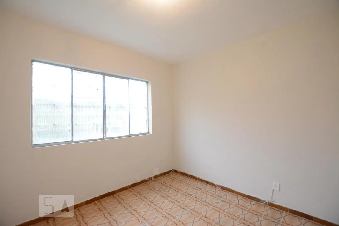 3-bedroom apartment with a glass-enclosed balcony — photo 72