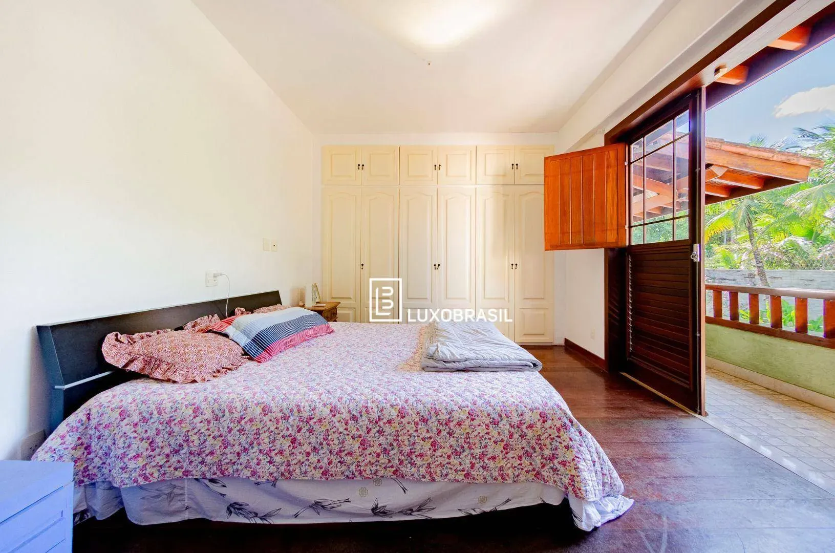 Furnished house with 6 en-suite bedrooms and 9 parking — photo 20