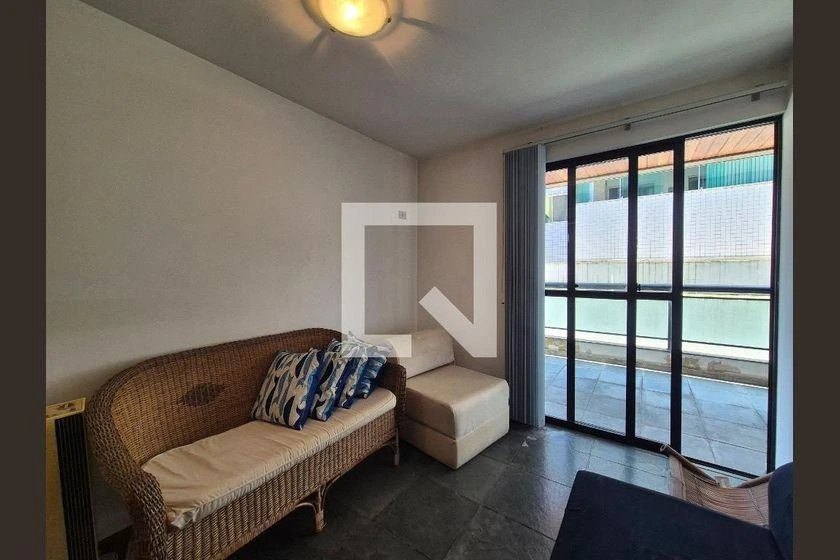 Apartamento de 2 quartos com varanda envidraçada — photo 17