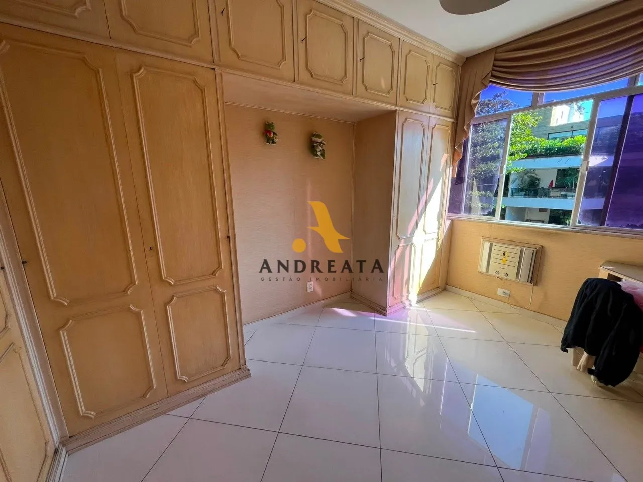 Furnished 160 m² apartment on the 2nd floor — photo 15